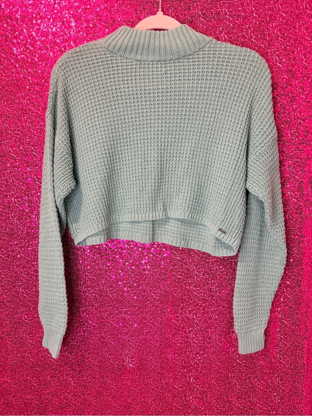 Hollister Cropped Waffle Knit Sweater in Mint